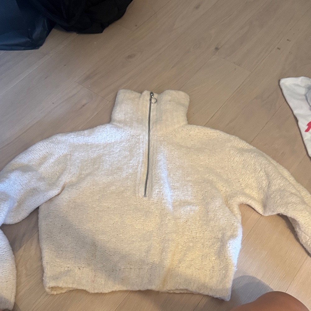 Wilfred Cream Turtleneck Sweater